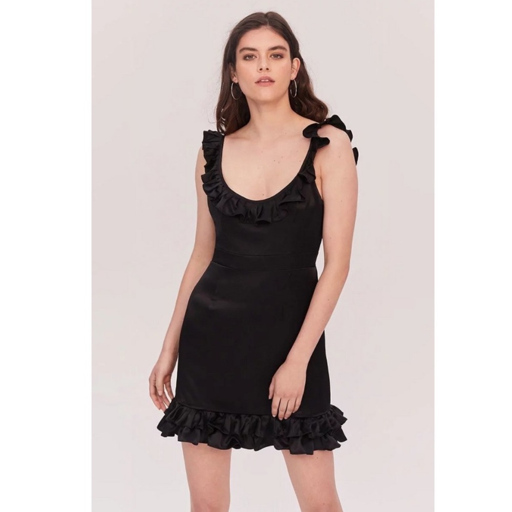 Fame and Partners Black Cher Mini Ruffled Scoop Cocktail Back Dress. Size 4